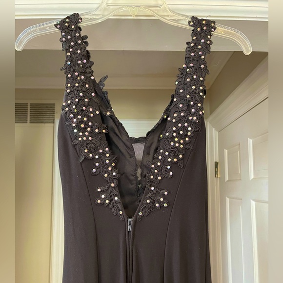 Black prom dress - Picture 3 of 3